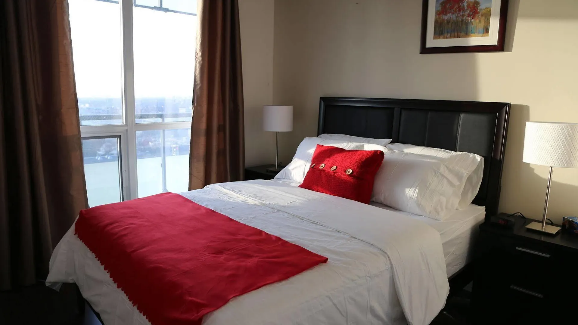 Duke Furnished Suites Toronto Canada